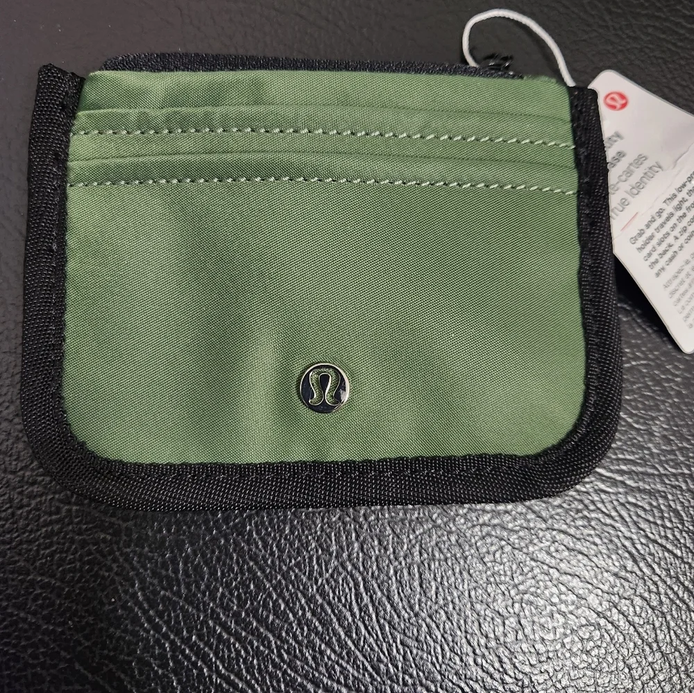 Lululemon True Identity Card Case